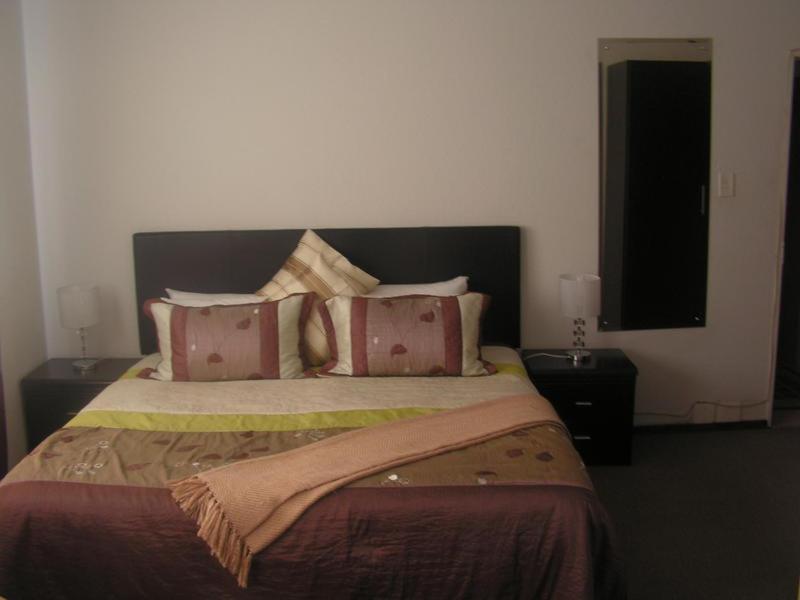 Moshitametsi Guesthouse Kempton Park Ngoại thất bức ảnh